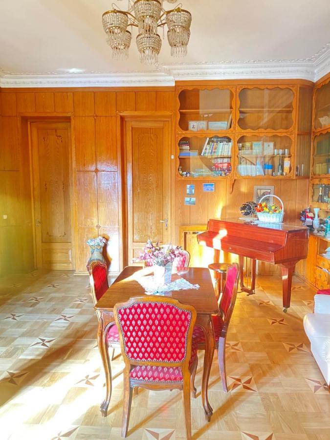 K&N Guesthouse Тбилиси Экстерьер фото
