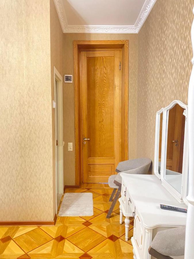 K&N Guesthouse Тбилиси Экстерьер фото
